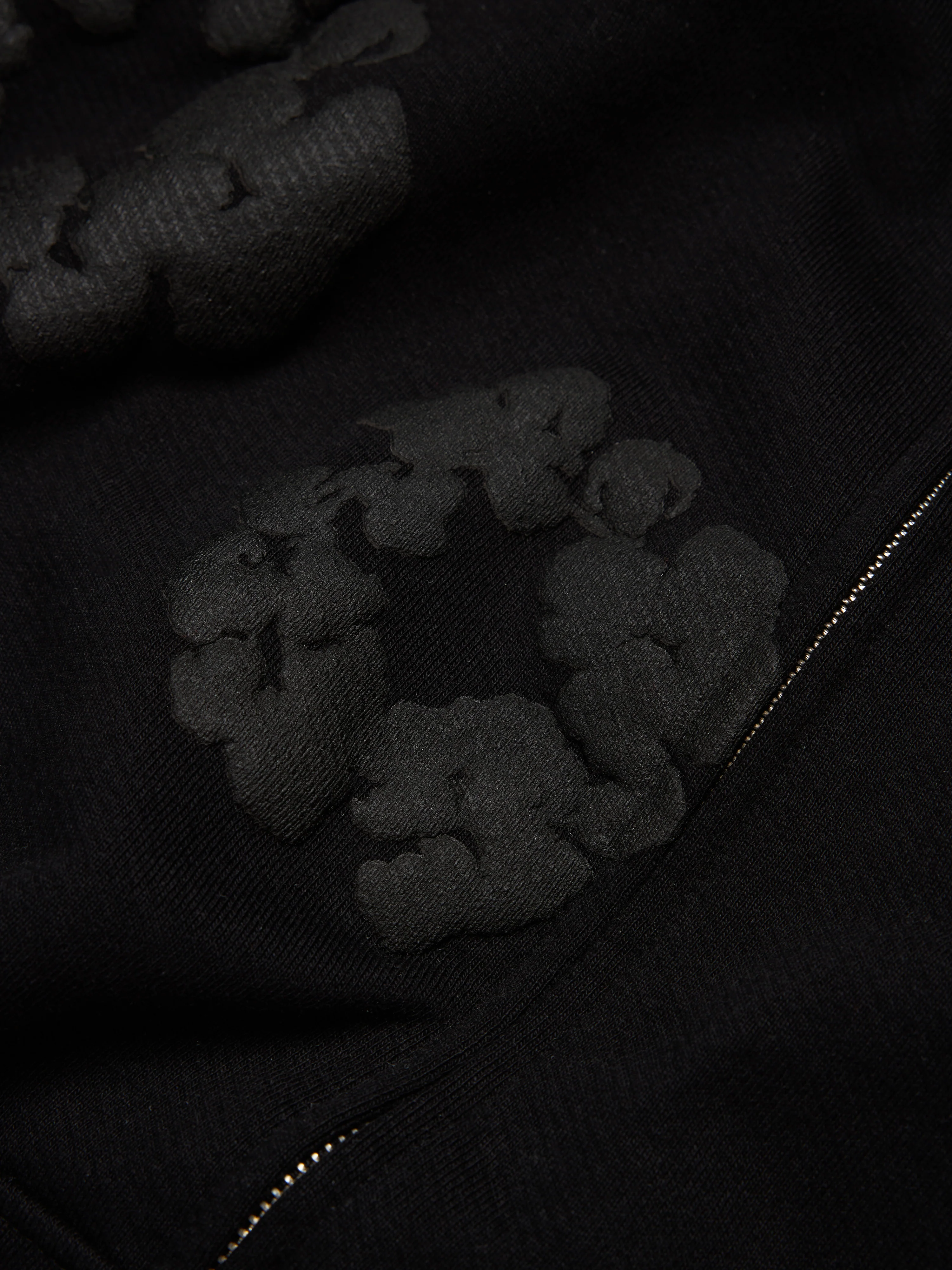 Mono Cotton Wreath Zip Hoodie Black - Image 3